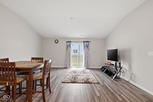 327 Antioch Street, Greenfield, IN 46140