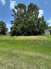 6051 County Road 6051, Dayton, TX 77535
