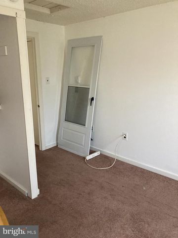 636 WASHINGTON AVE, Egg Harbor City, NJ 08215