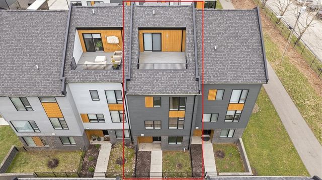 5575 Berlin Way, Lawrenceville, PA 15201