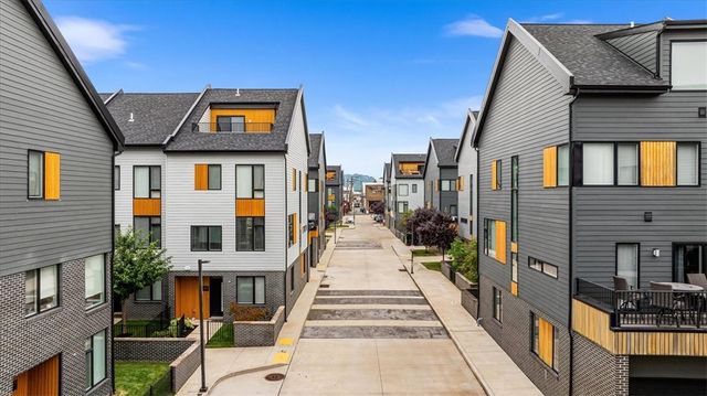 5575 Berlin Way, Lawrenceville, PA 15201