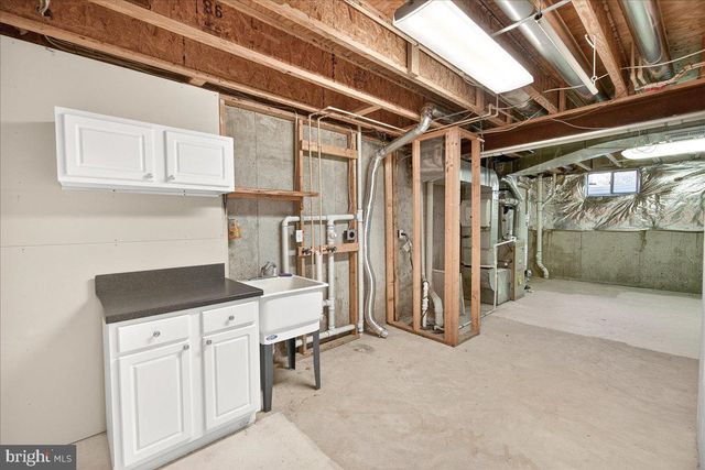 1004 LINDFIELD DR, Frederick, MD 21702