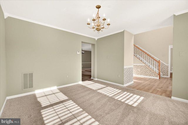 1004 LINDFIELD DR, Frederick, MD 21702