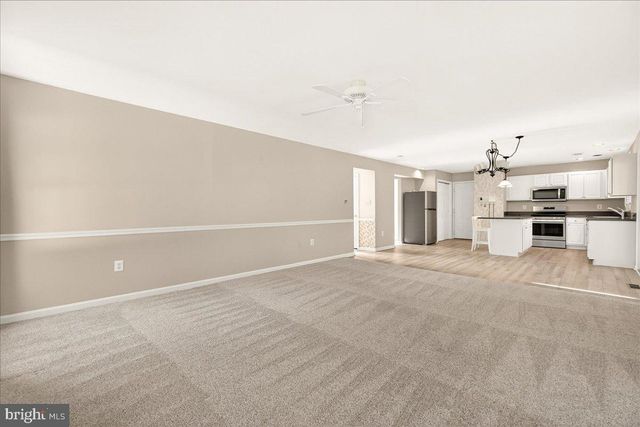 1004 LINDFIELD DR, Frederick, MD 21702