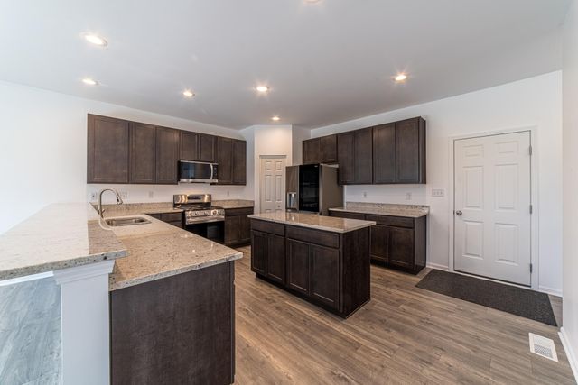 13131 Rutledge Place, Crown Point, IN 46307