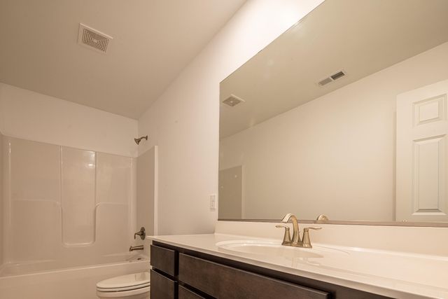 13131 Rutledge Place, Crown Point, IN 46307