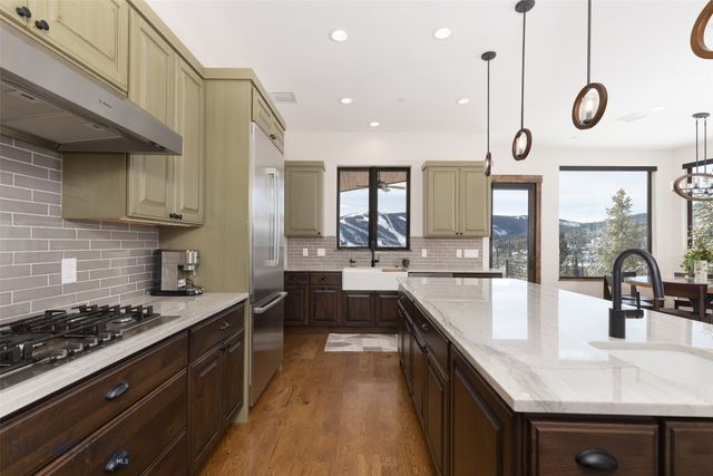 19 White Grass, Big Sky, MT 59716