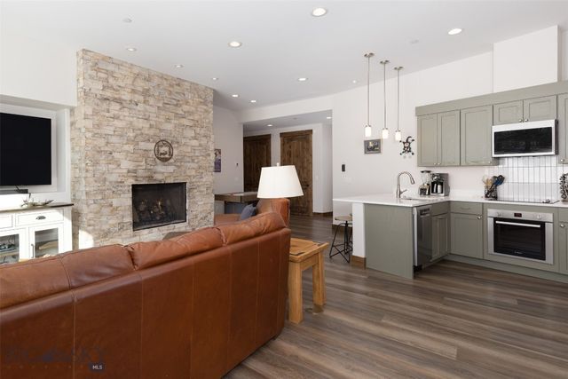 19 White Grass, Big Sky, MT 59716