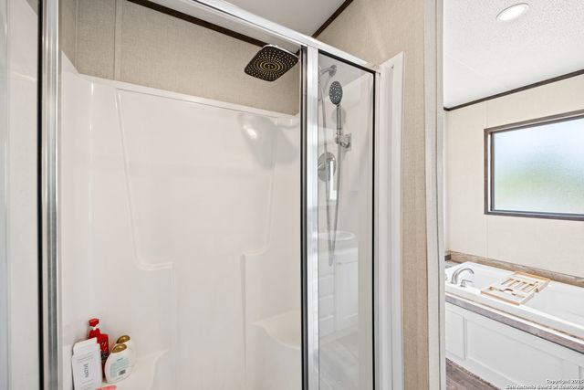 176 Hidden Valley, Bandera, TX 78003