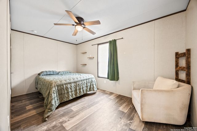 176 Hidden Valley, Bandera, TX 78003