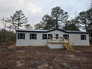 210 S Southwind Trails, Cleveland, TX 77328