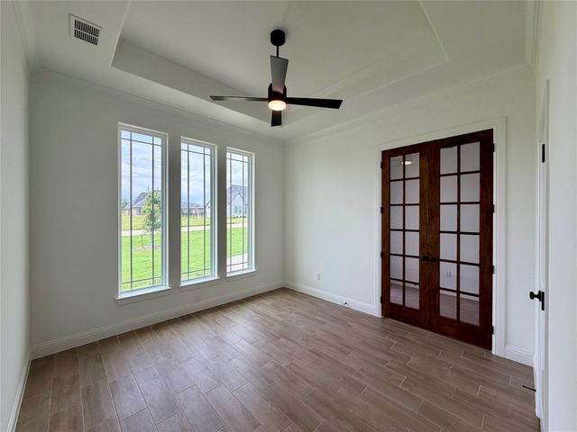 2704 Village Road, Granbury, TX 76049