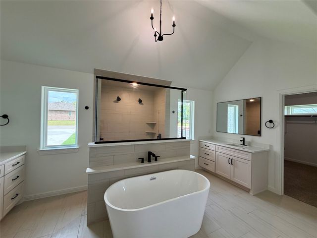 2704 Village Road, Granbury, TX 76049