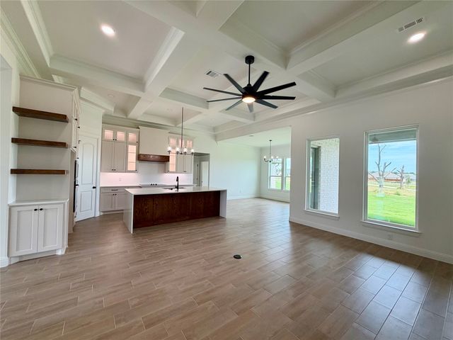 2704 Village Road, Granbury, TX 76049