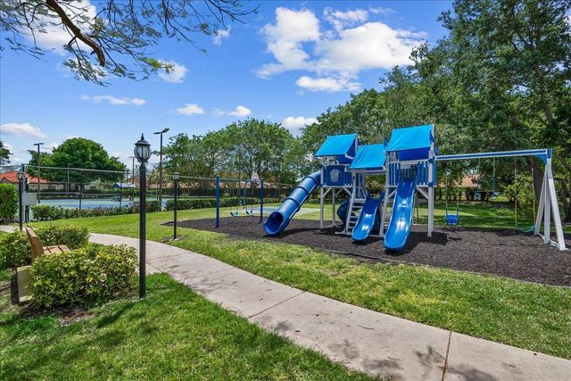 8304 Vía Di Veneto, Boca Raton, FL 33496