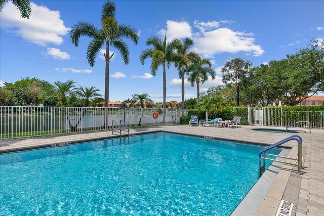 8304 Vía Di Veneto, Boca Raton, FL 33496