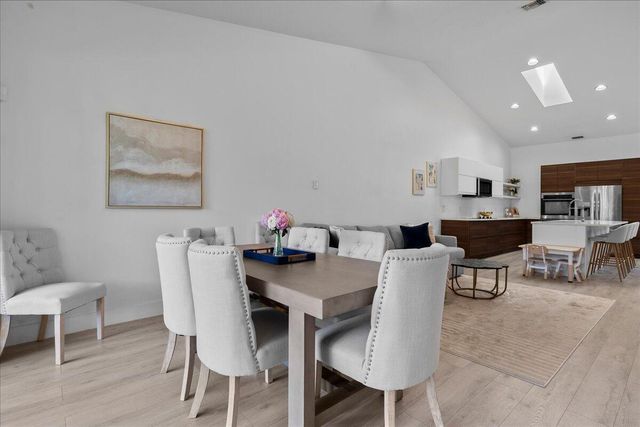 8304 Vía Di Veneto, Boca Raton, FL 33496