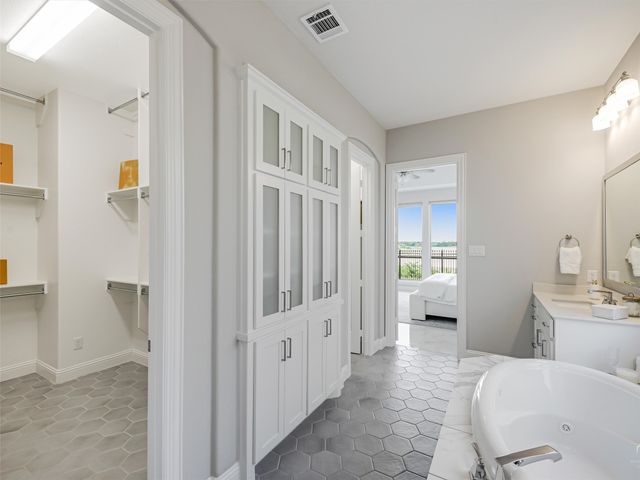 8416 Western, The Colony, TX 75056
