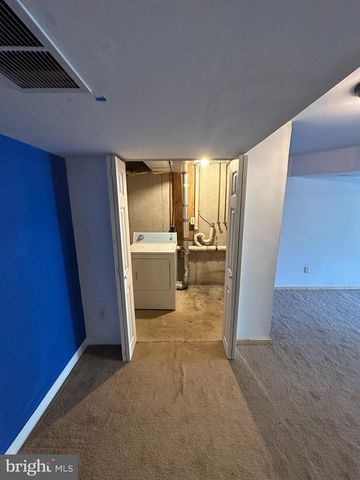 745 CEDAR CT, Red Hill, PA 18076