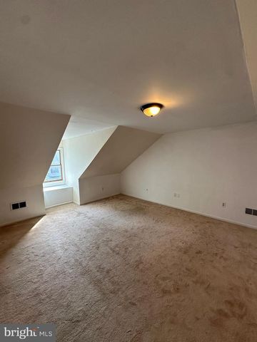 745 CEDAR CT, Red Hill, PA 18076