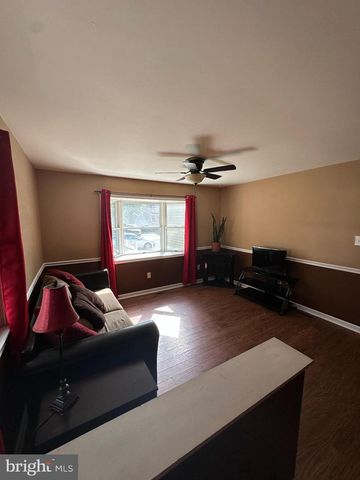 745 CEDAR CT, Red Hill, PA 18076