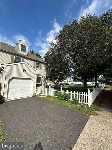 745 CEDAR CT, Red Hill, PA 18076