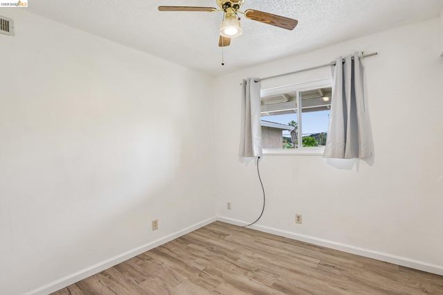 1917 Sequoia Dr, Martinez, CA 94553