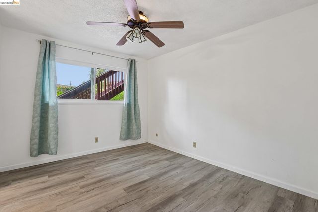 1917 Sequoia Dr, Martinez, CA 94553
