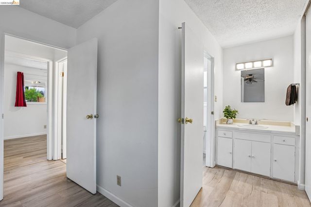 1917 Sequoia Dr, Martinez, CA 94553