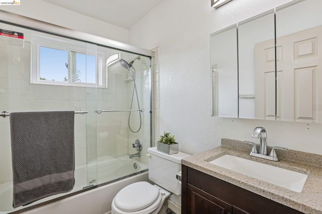 1917 Sequoia Dr, Martinez, CA 94553