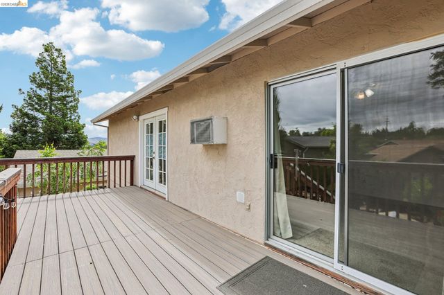 1917 Sequoia Dr, Martinez, CA 94553