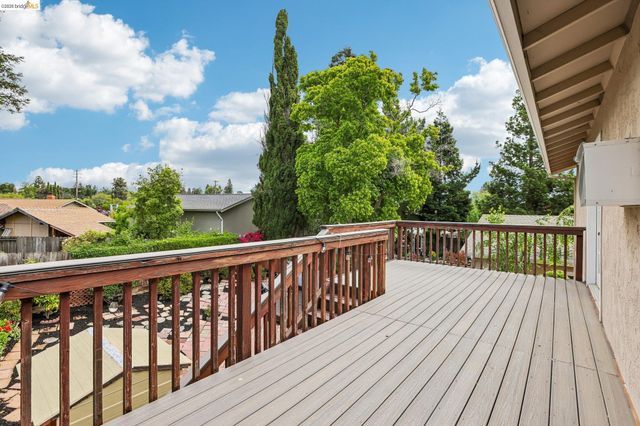 1917 Sequoia Dr, Martinez, CA 94553