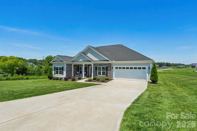 3023 Isle Lane, Monroe, NC 28110