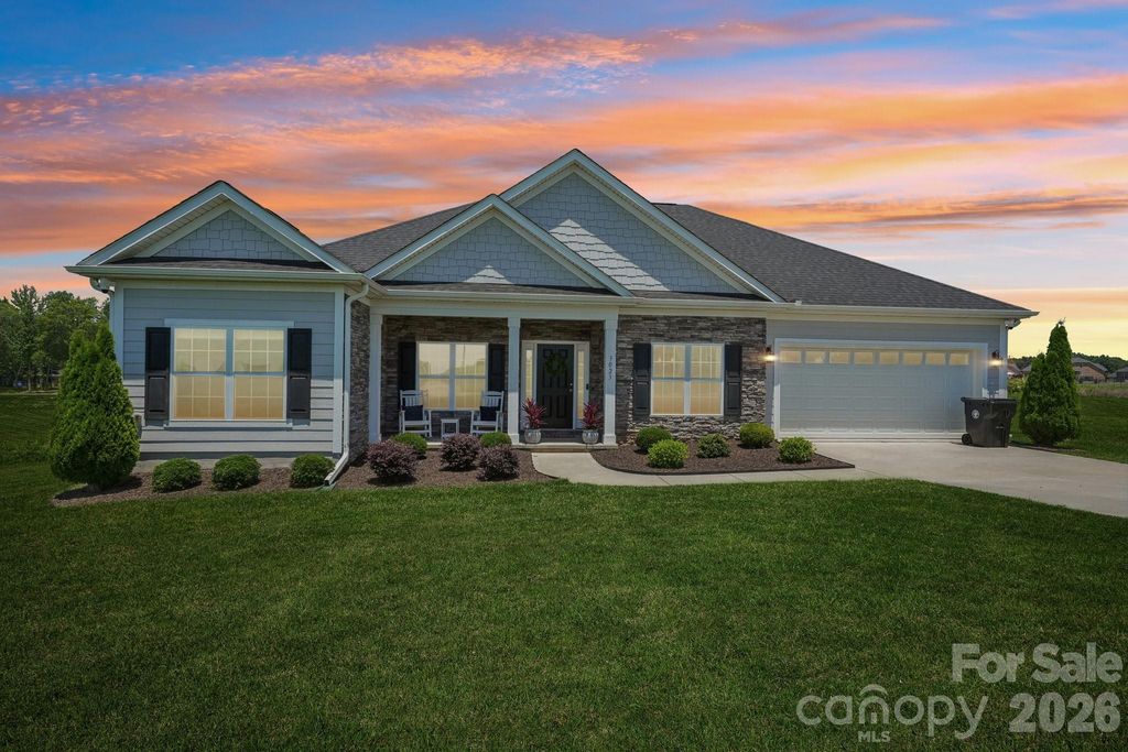 3023 Isle Lane, Monroe, NC 28110