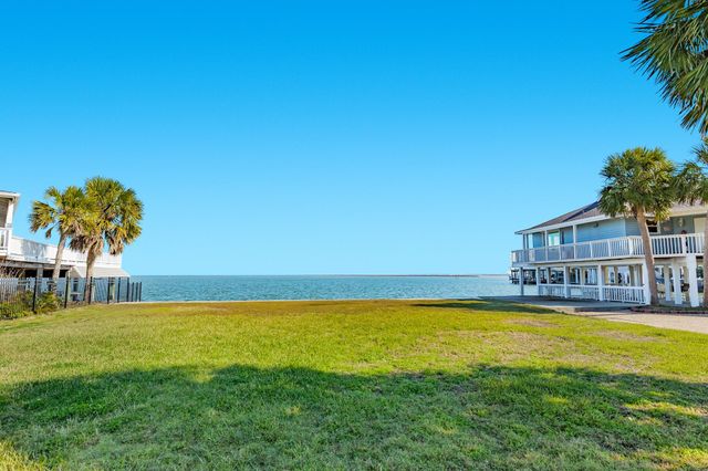 3908 Bob Smith, Jamaica Beach, TX 77554