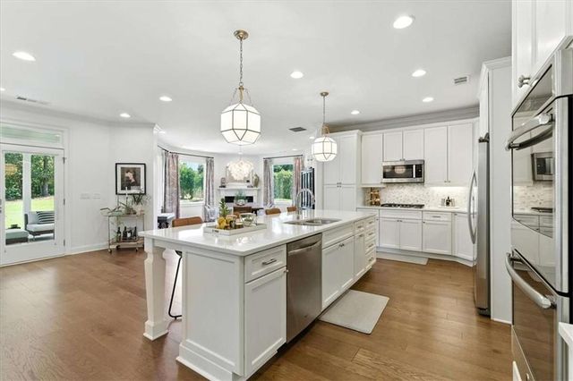 6411 Winter Harbor Drive, Flowery Branch, GA 30542