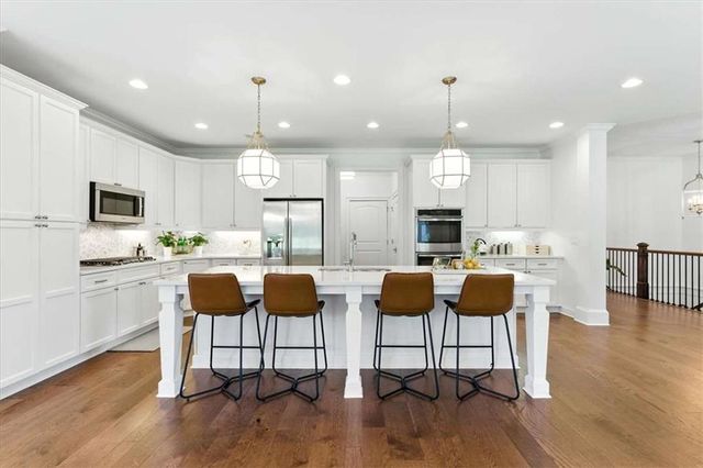 6411 Winter Harbor Drive, Flowery Branch, GA 30542