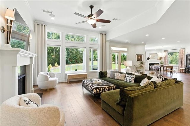 6411 Winter Harbor Drive, Flowery Branch, GA 30542