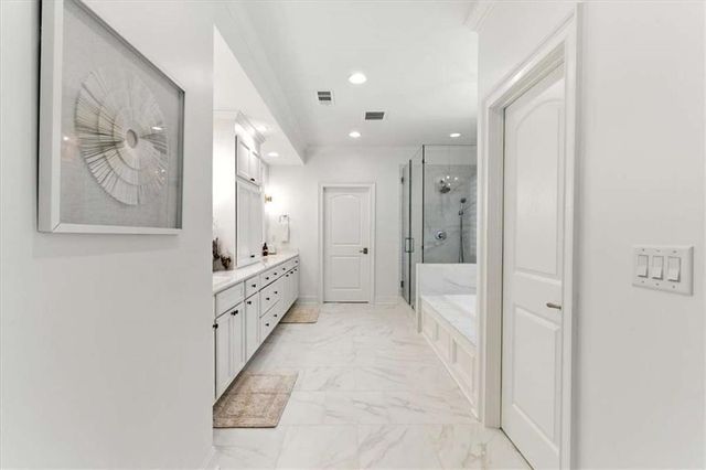 6411 Winter Harbor Drive, Flowery Branch, GA 30542