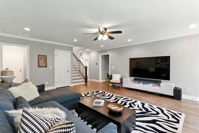 6411 Winter Harbor Drive, Flowery Branch, GA 30542