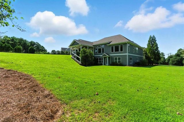 6411 Winter Harbor Drive, Flowery Branch, GA 30542