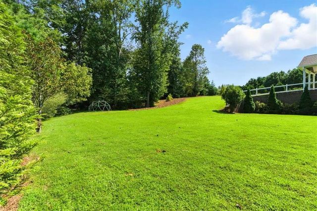 6411 Winter Harbor Drive, Flowery Branch, GA 30542