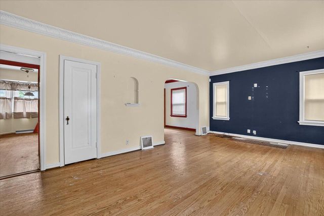 3939 N 41st STREET, Milwaukee, WI 53216