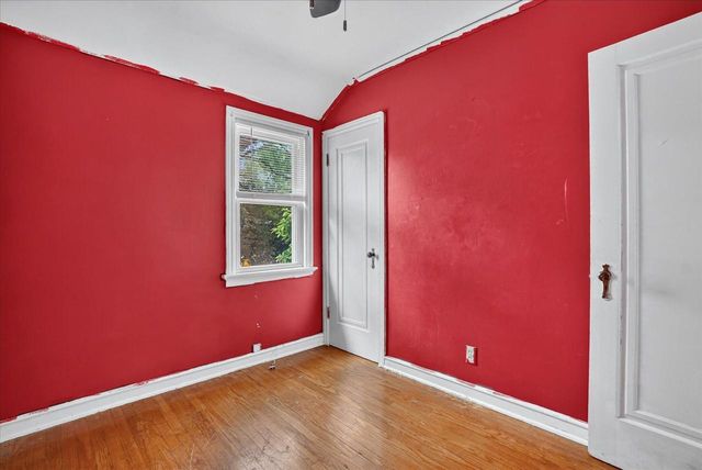 3939 N 41st STREET, Milwaukee, WI 53216
