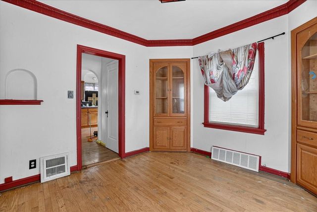 3939 N 41st STREET, Milwaukee, WI 53216