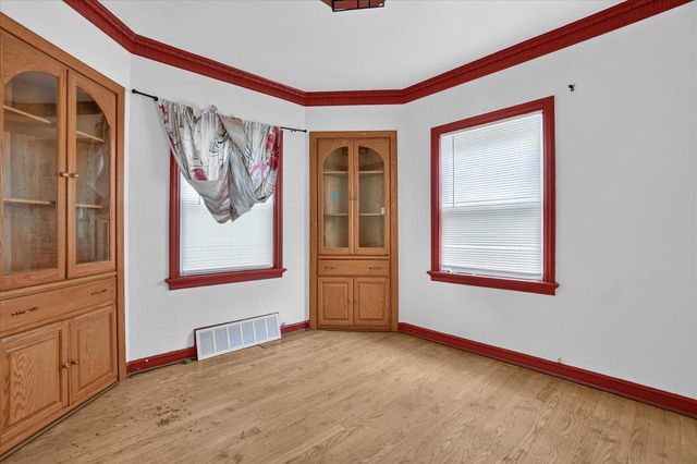 3939 N 41st STREET, Milwaukee, WI 53216