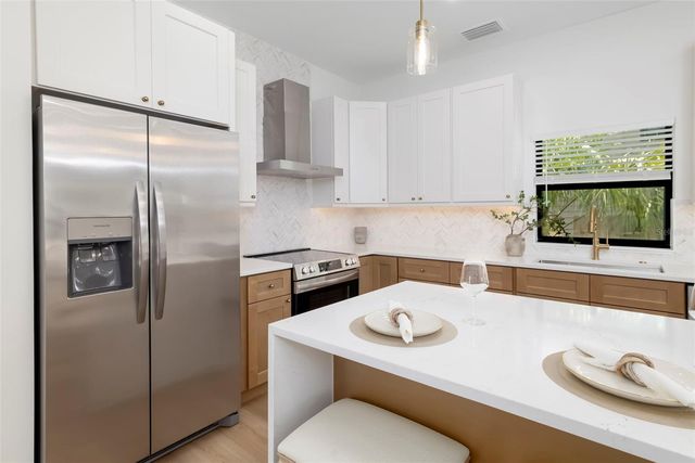 1632 BALLARD PARK DRIVE, Bradenton, FL 34205