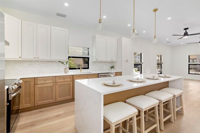 1632 BALLARD PARK DRIVE, Bradenton, FL 34205