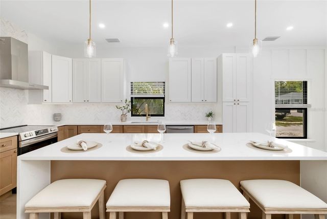 1632 BALLARD PARK DRIVE, Bradenton, FL 34205