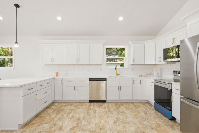 6510 E 23RD AVENUE, Tampa, FL 33619